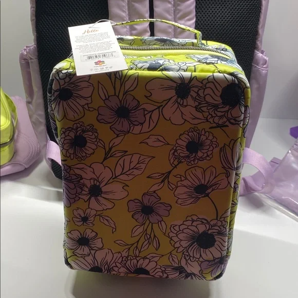 Lug Sugarplum/Gardenia Green Bundle - Picture 5 of 11